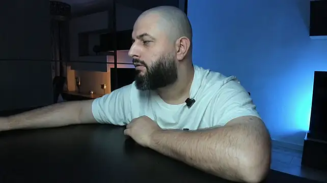 DravenPeak Adlı Modelin Canlı XXX Sohbeti