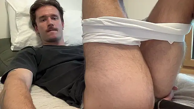 Czat XXX na żywo – cute_mark