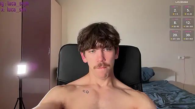 luca_syn webkamerás műsora
