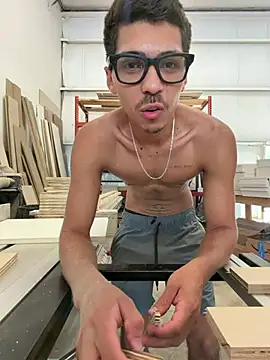 Czat XXX na żywo – WavyAlloy30