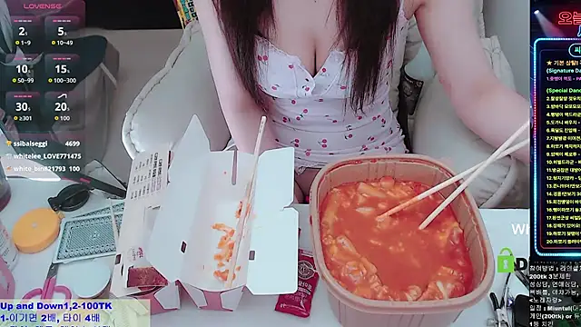whitelee2 라이브 XXX 채팅