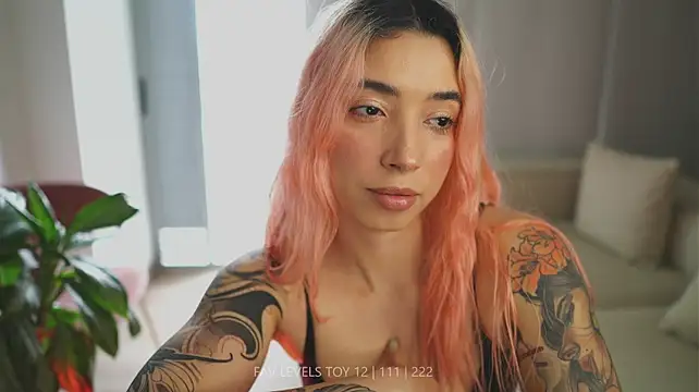 dearnina_ Chat XXX in diretta