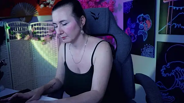 Živý XXX chat Golden_Dragon