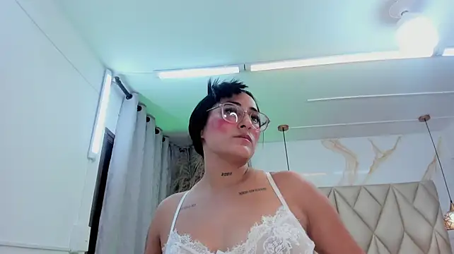 Ibbie_drastic's Live XXX Chat