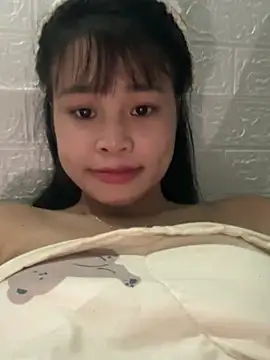 Bemi3_sexyy Show Webcam
