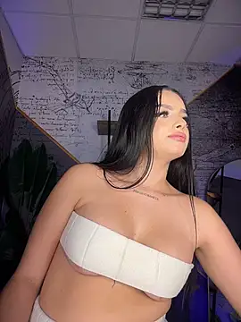 BustyAngelXXX Live XXX-chat