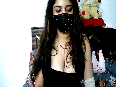 Gloie4u Chat XXX in diretta