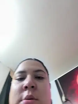 Maia_afro 现场XXX聊天