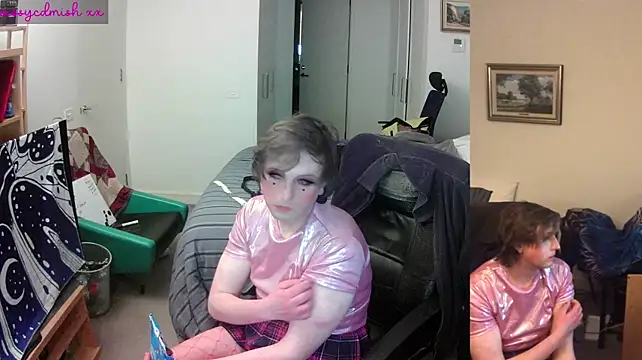 Онлайн чат XXX SissyCDMish