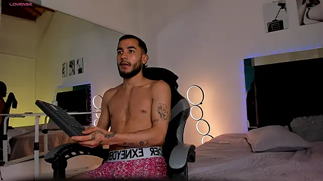 maxpower830 – Naživo XXX chat