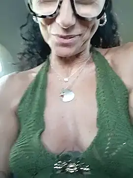 Chat +18 de Biricchina6974 ao vivo