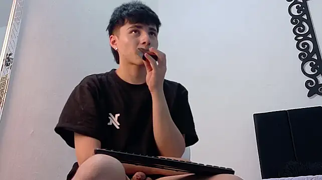LunayDream 现场XXX聊天