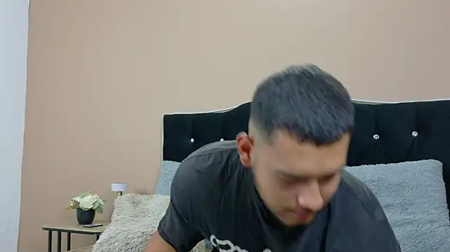 ander_montoyaa live XXX chat