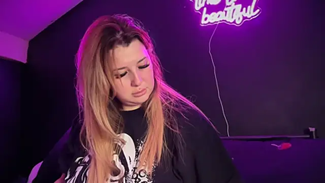 Chat +18 de curvy_rosie69 ao vivo