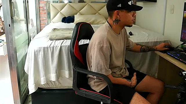 AlphaMasterXxx Obrolan Langsung XXX