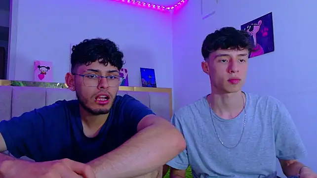 Zaylune's Live Chat Room