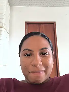 Francesca_ferrari Chat XXX live