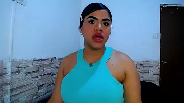 Chat +18 de Bicky_25 ao vivo