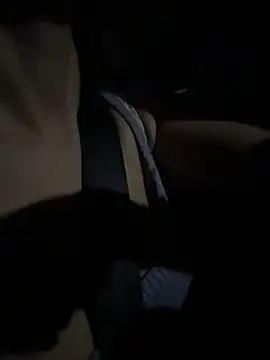 DarkDesin's Live XXX Chat