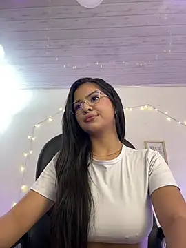 Chat XXX Live Layla_Breezee