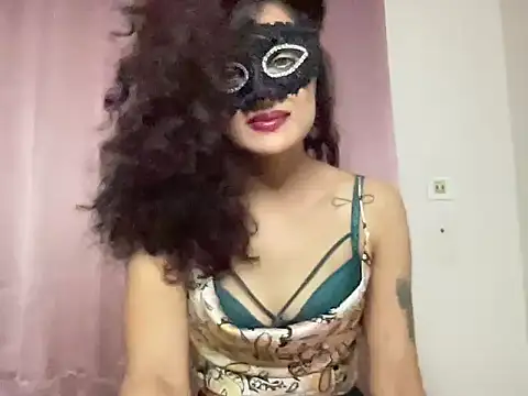 ScarletSeductive live XXX chat