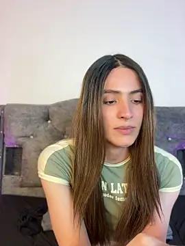 XXX chat uživo modela Lottus_fire