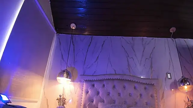 Luuna_Star_ Chat XXX live