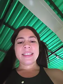 צ'אט XXX בשידור חי של dani_ferreer1
