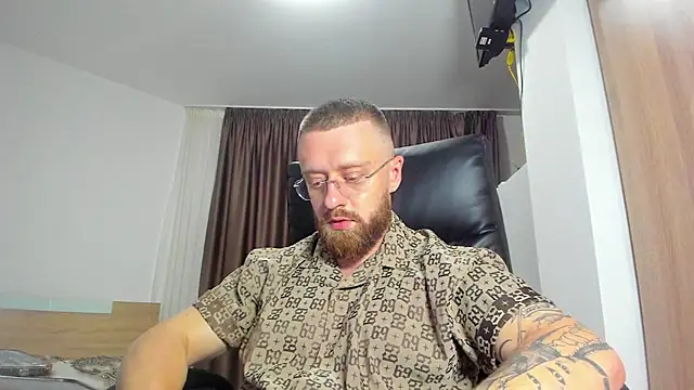 Findom_guy Chat XXX live