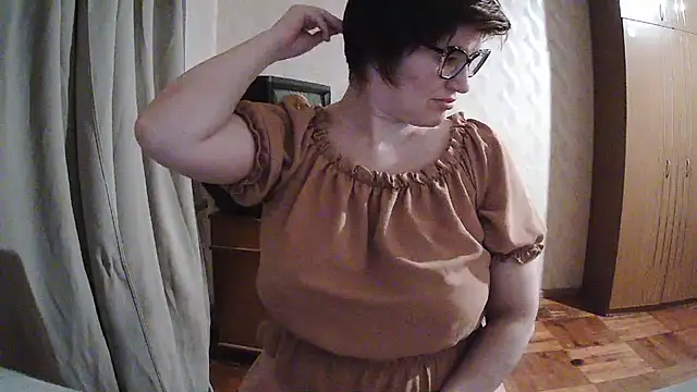 XXX chat uživo modela Jolinaha