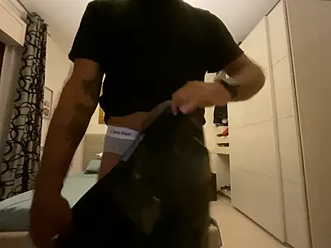 SPQR14 XXX чат на живо