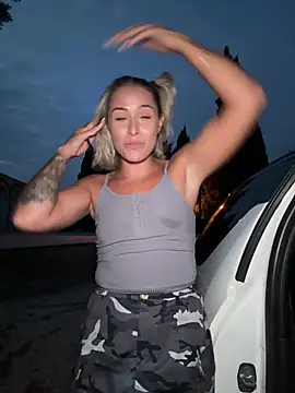 petrouchkaaa_ Chat XXX in diretta