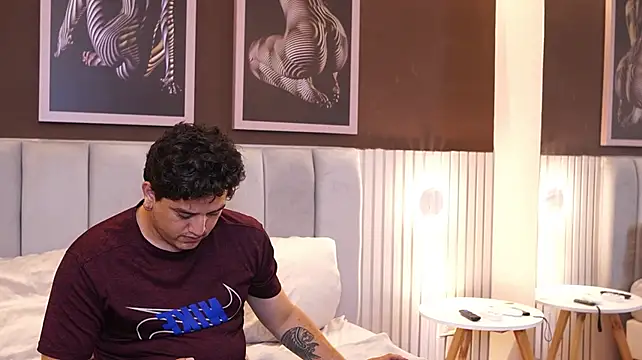 RoxyandAron2 Chat XXX live