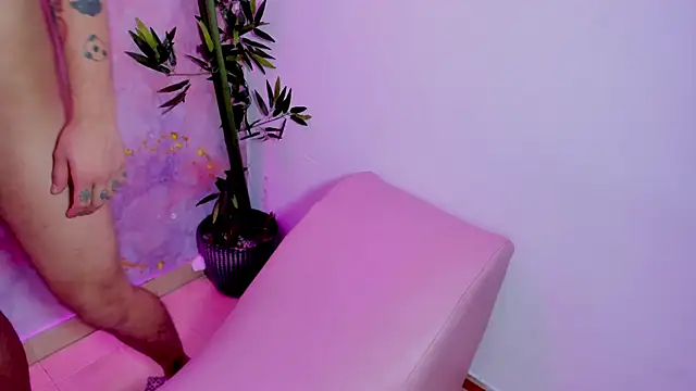 Chat +18 de georginacouple_hardsex ao vivo