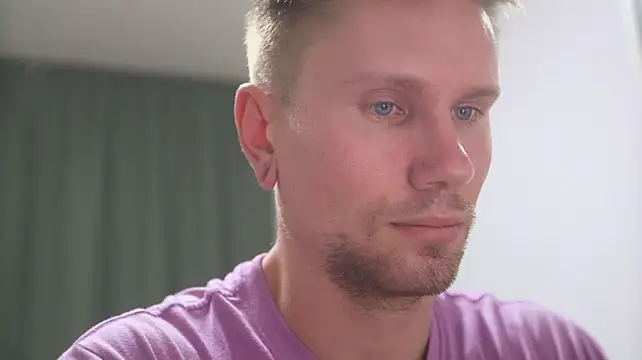 XXX chat uživo modela kevin-park