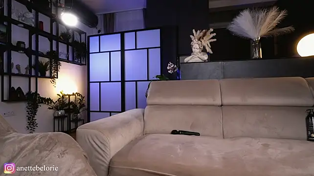 Anette_Belorie live XXX chat