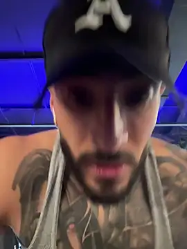 Simon_trujillo – Naživo XXX chat