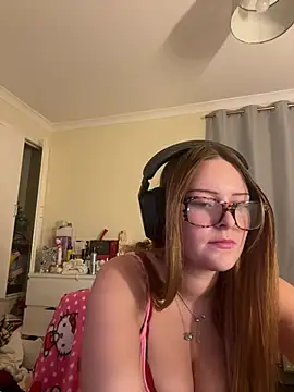 Chat XXX ao vivo de cherryrosealiee