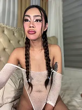 دردشة Innocent_yanixx69 الجنسية المباشرة