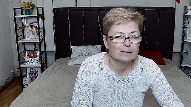 EmiliaGree Chat XXX in diretta