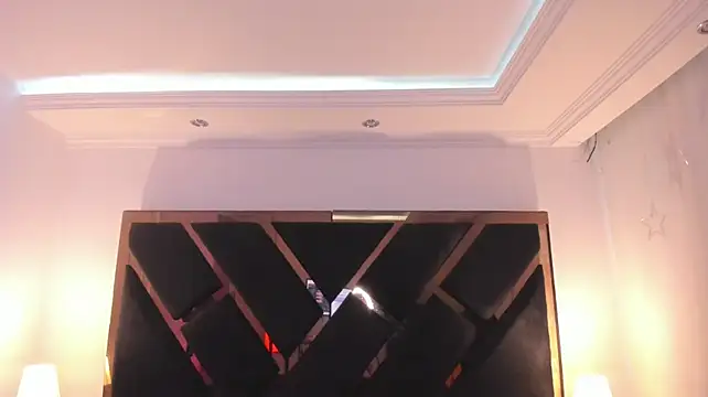 SusanVilla's Live XXX Chat