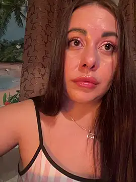 DaisyStreet's Live XXX Chat
