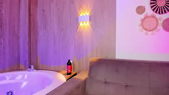 Živý XXX chat AliiceWonderland_
