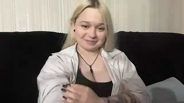 Živý XXX chat KittoReuner