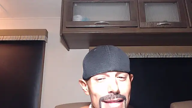 ThickD2C Chat XXX live