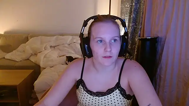 Nina_Monet – webcam-show