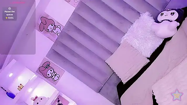 Chat +18 de ClaudiaSophia ao vivo