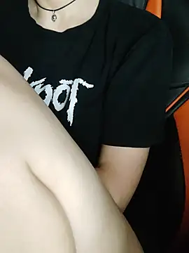 แชท XXX สดของ Aashikalaa