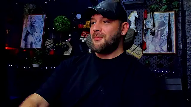 Онлайн чат XXX LexHardy