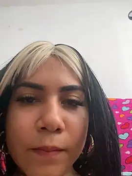 Pamela23x – Live XXX-chat
